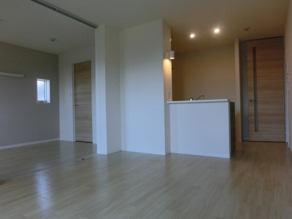 アラヤガーデンの物件内観写真